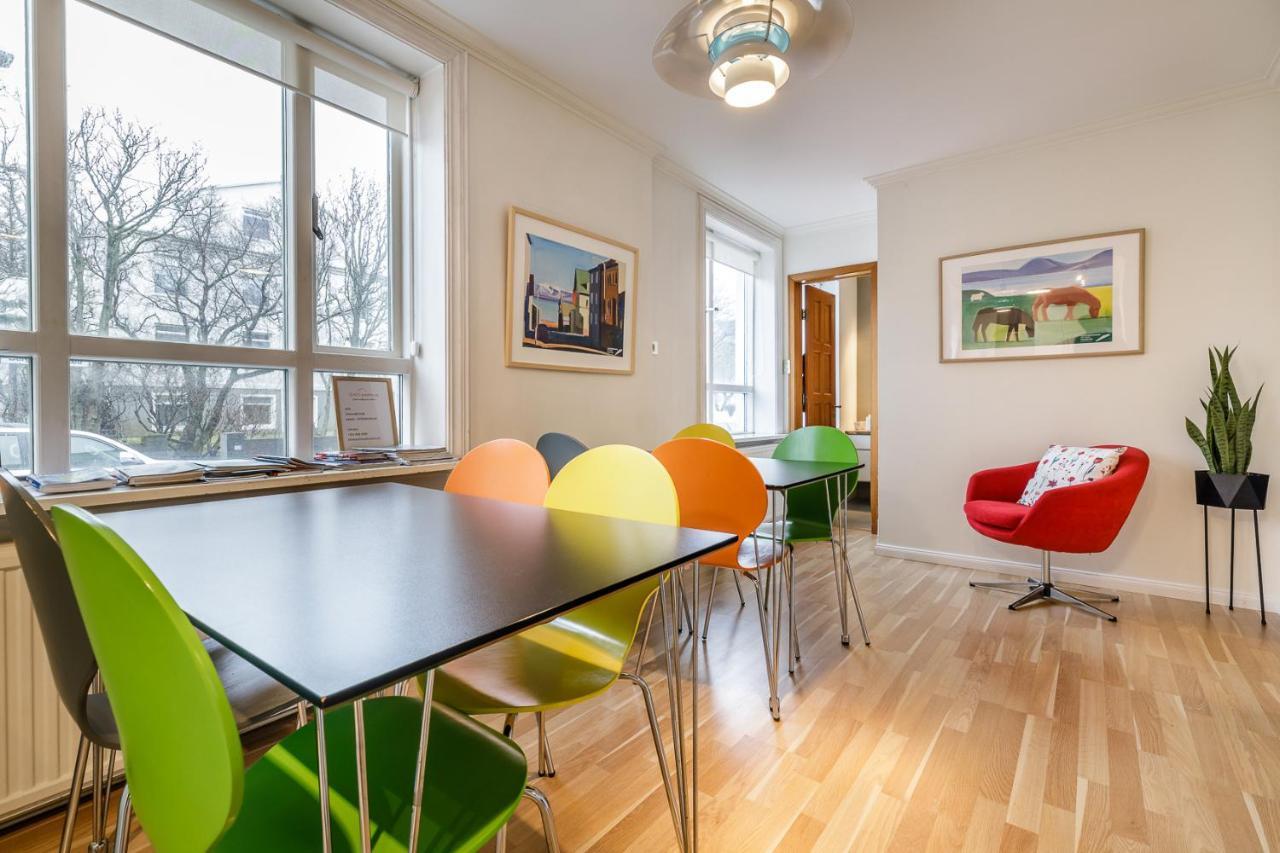 Glad'S Guesthouse Рейкявик Екстериор снимка