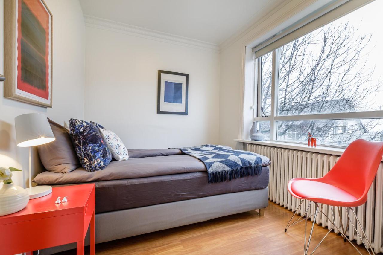 Glad'S Guesthouse Рейкявик Екстериор снимка