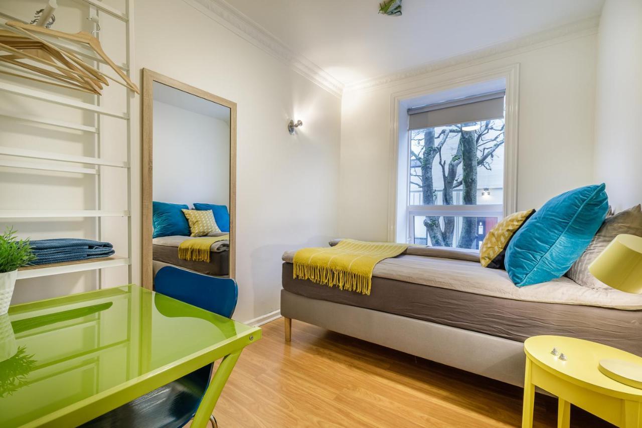Glad'S Guesthouse Рейкявик Екстериор снимка