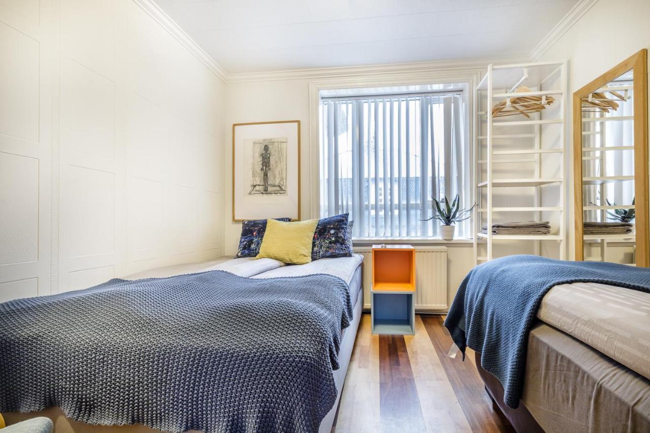 Glad'S Guesthouse Рейкявик Екстериор снимка