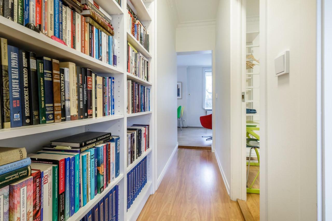 Glad'S Guesthouse Рейкявик Екстериор снимка